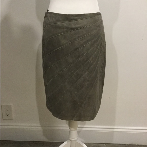 Cigno  Nero leather jacket/ skirt set - Picture 6 of 8